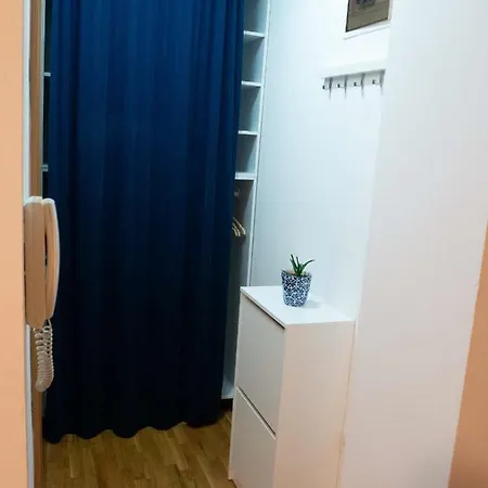 Appartement Nea Lux *